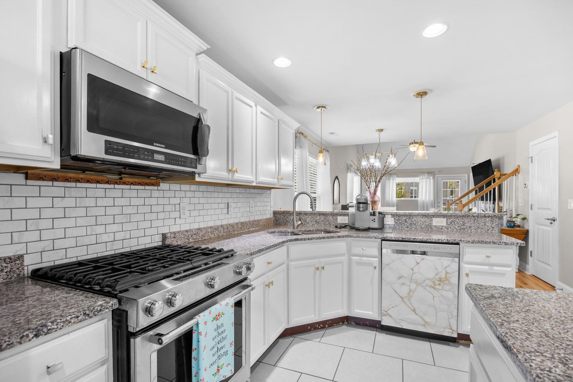 706 Riverward Dr. Photo 25