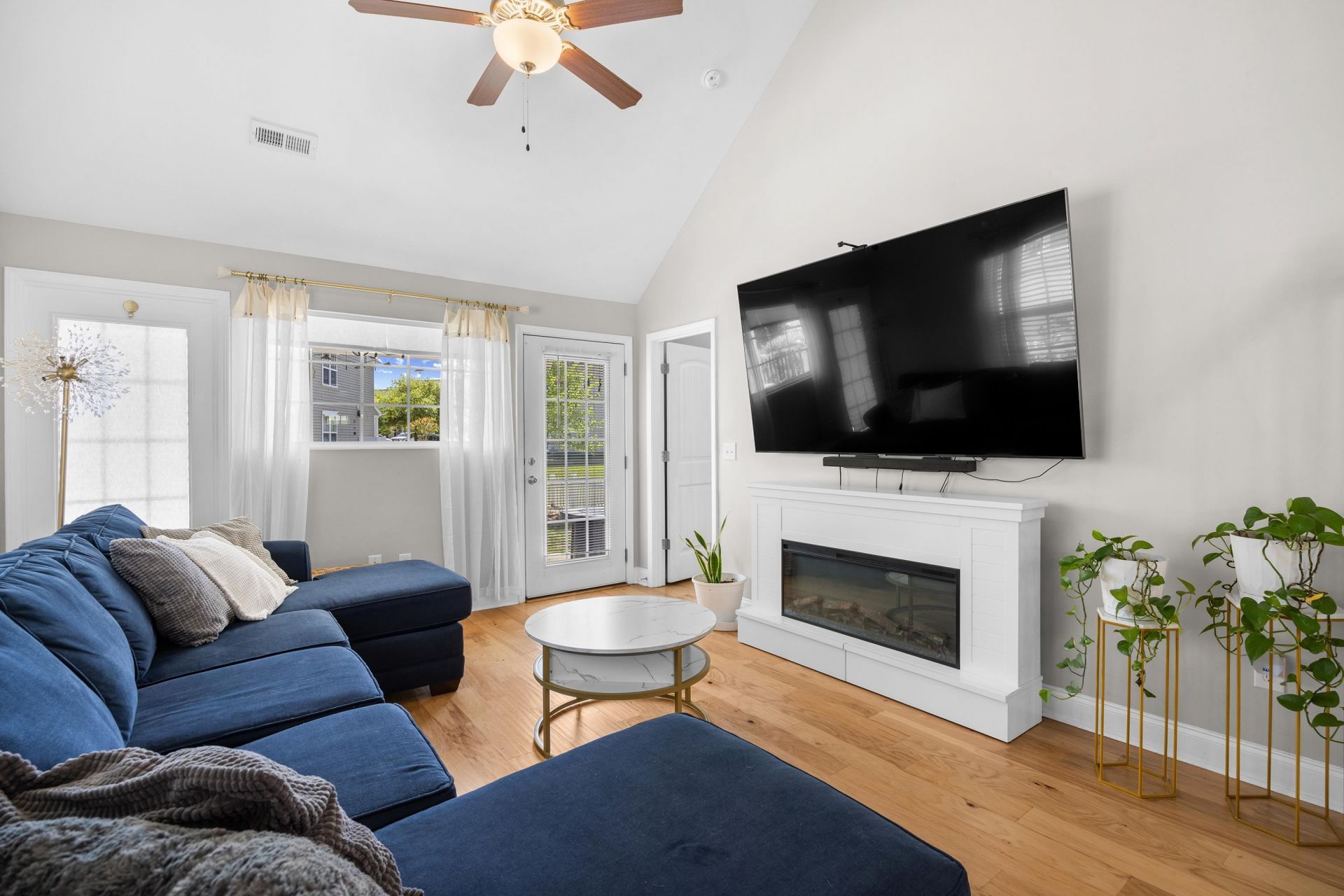 706 Riverward Dr. Photo 30