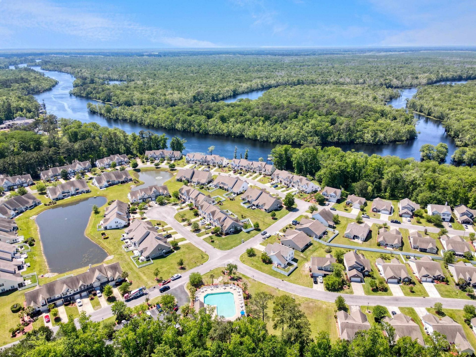 706 Riverward Dr. Photo 40