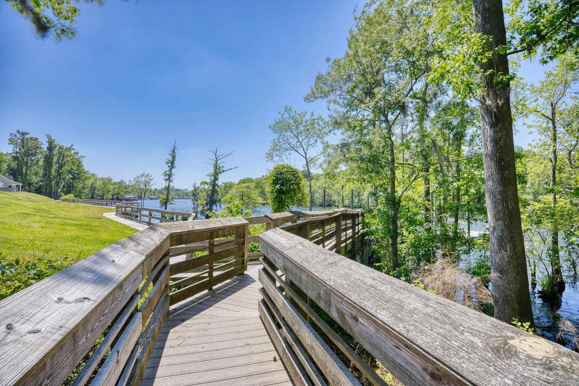 706 Riverward Dr. Photo 48