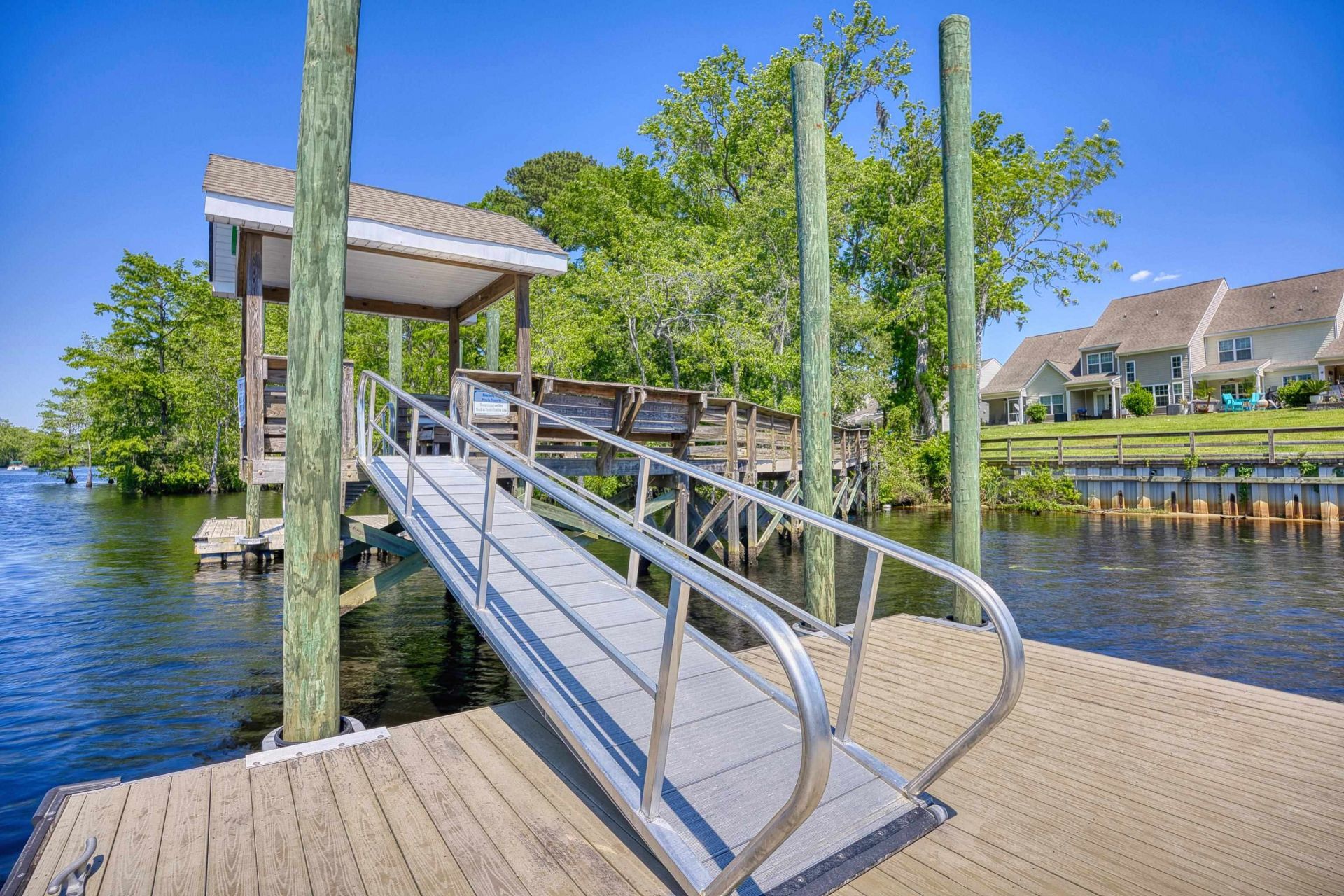 706 Riverward Dr. Photo 50