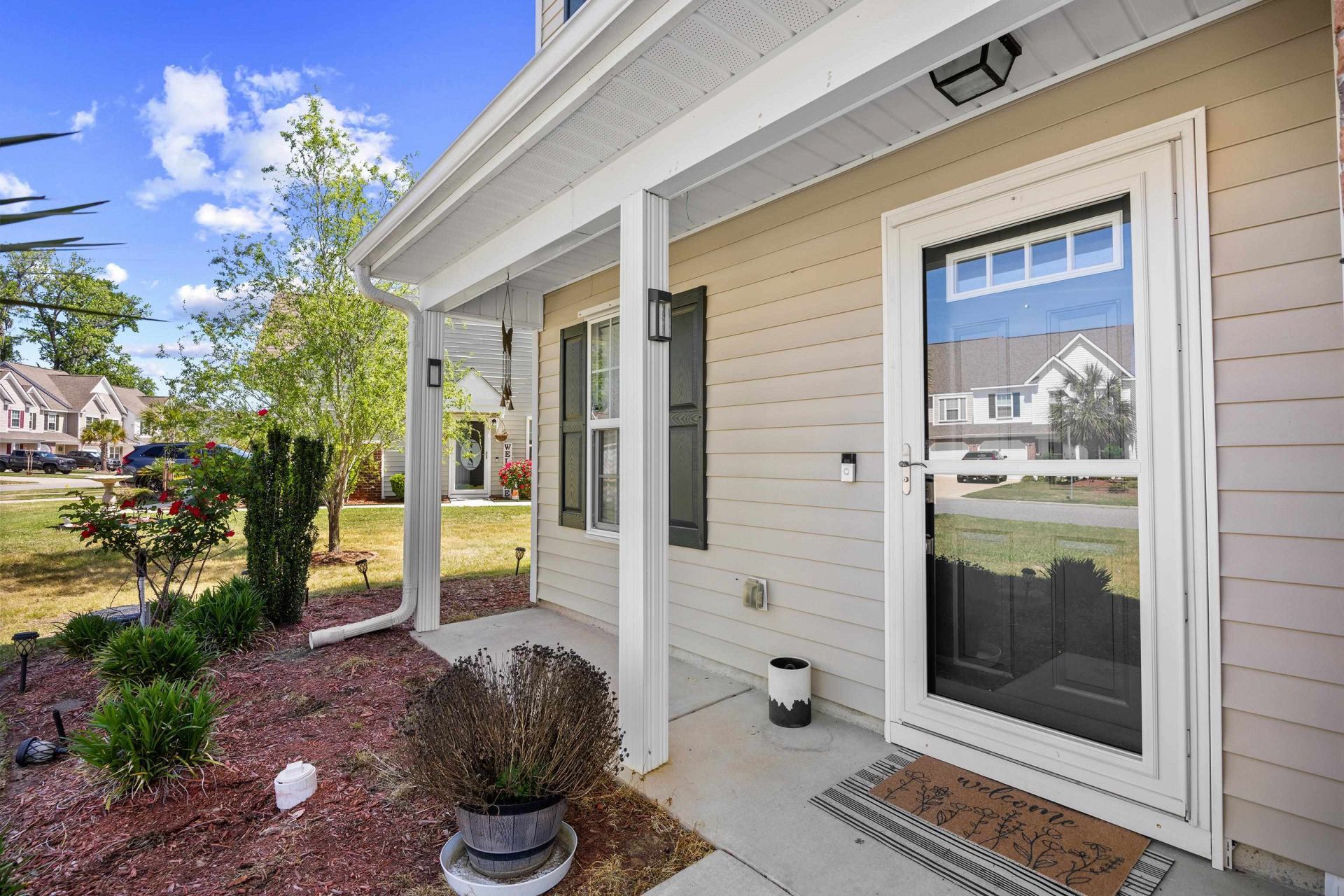 706 Riverward Dr. Photo 6