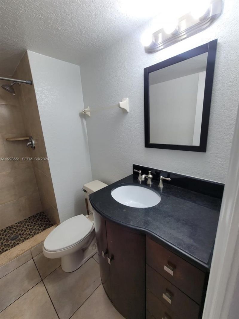 241 SE 9th Ave, Unit 104, Pompano Beach, FL 33060 Photo