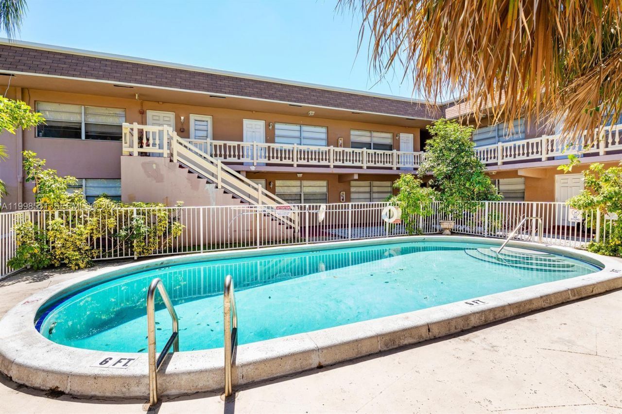 241 SE 9th Ave, Unit 104, Pompano Beach, FL 33060 Photo