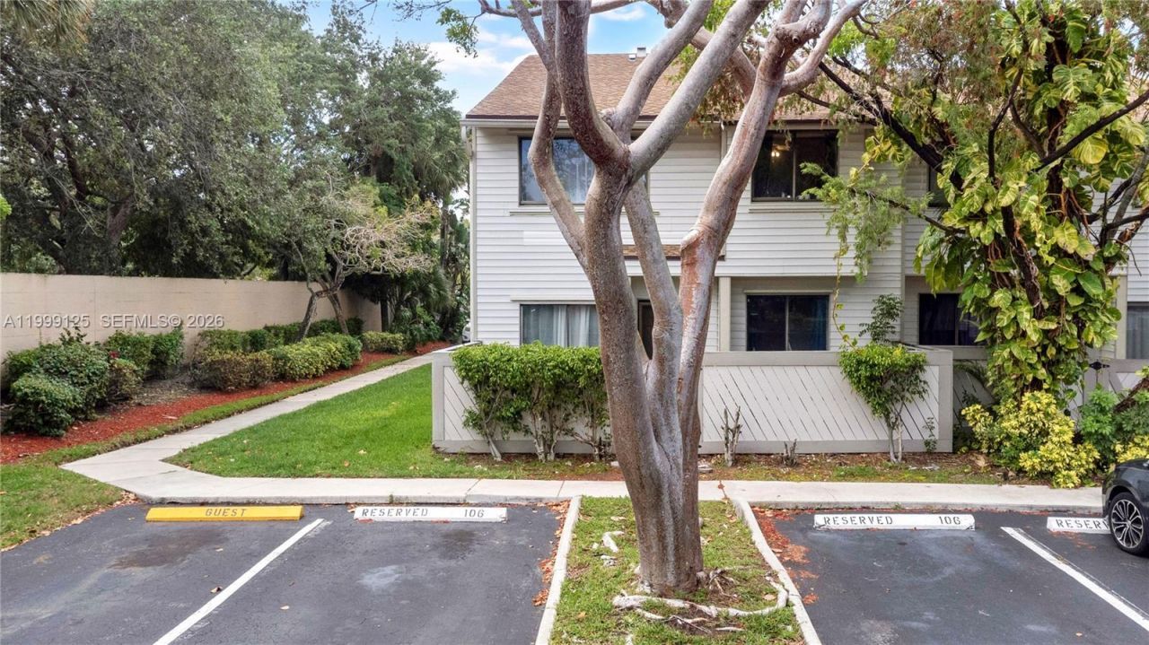 3541 NW 99th Ter , Unit 6A, Sunrise, FL 33351 Photo