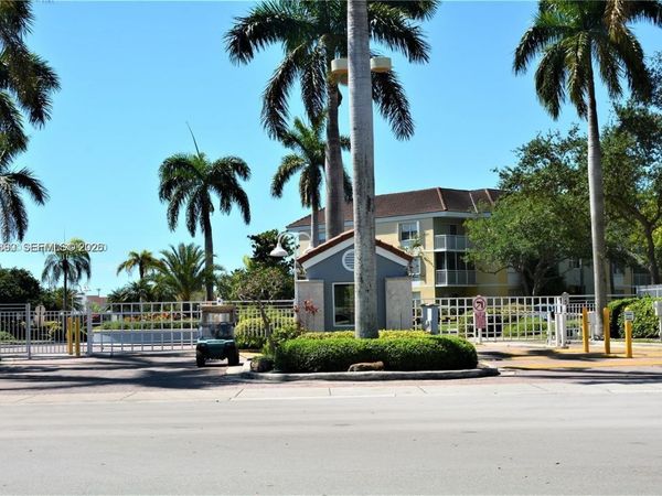 8590 SW 212th St, Unit 203, Cutler Bay, FL 33189
