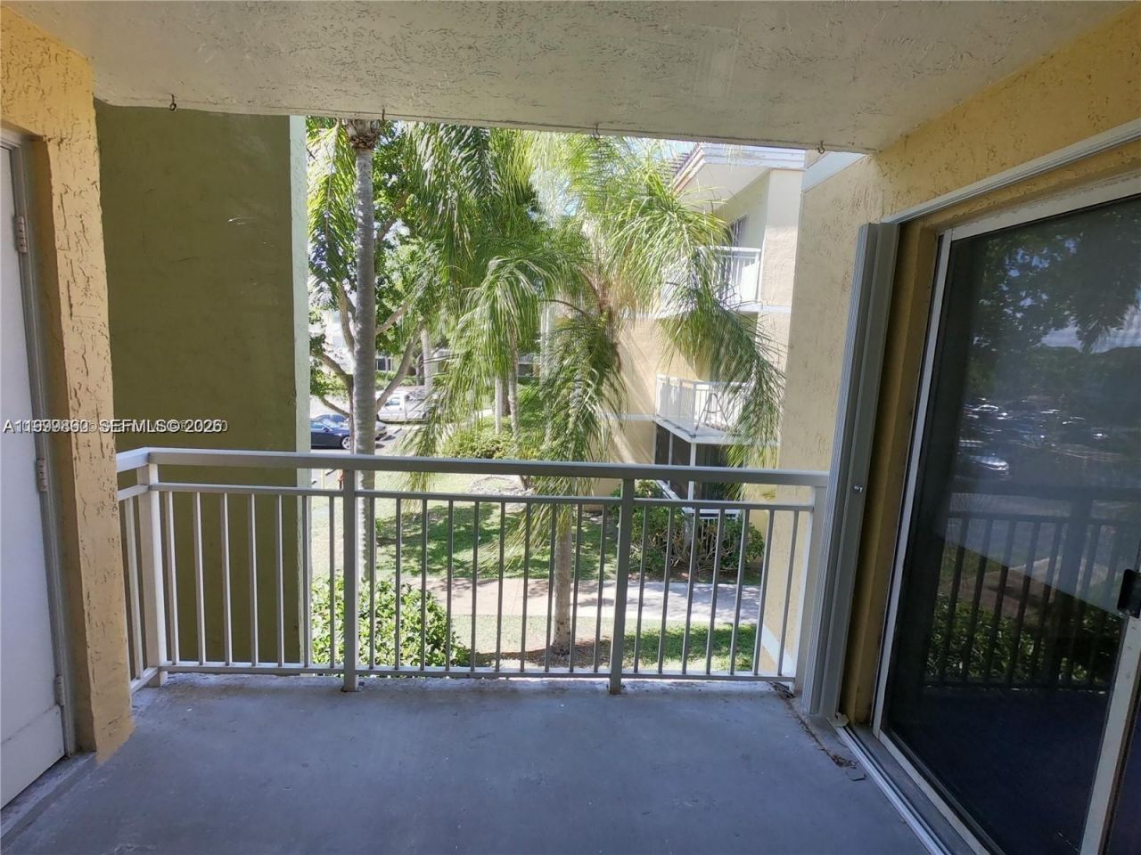 8590 SW 212th St, Unit 203, Cutler Bay, FL 33189 Photo