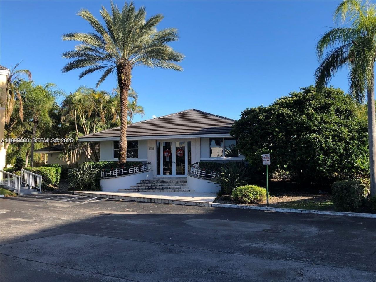 8590 SW 212th St, Unit 203, Cutler Bay, FL 33189 Photo