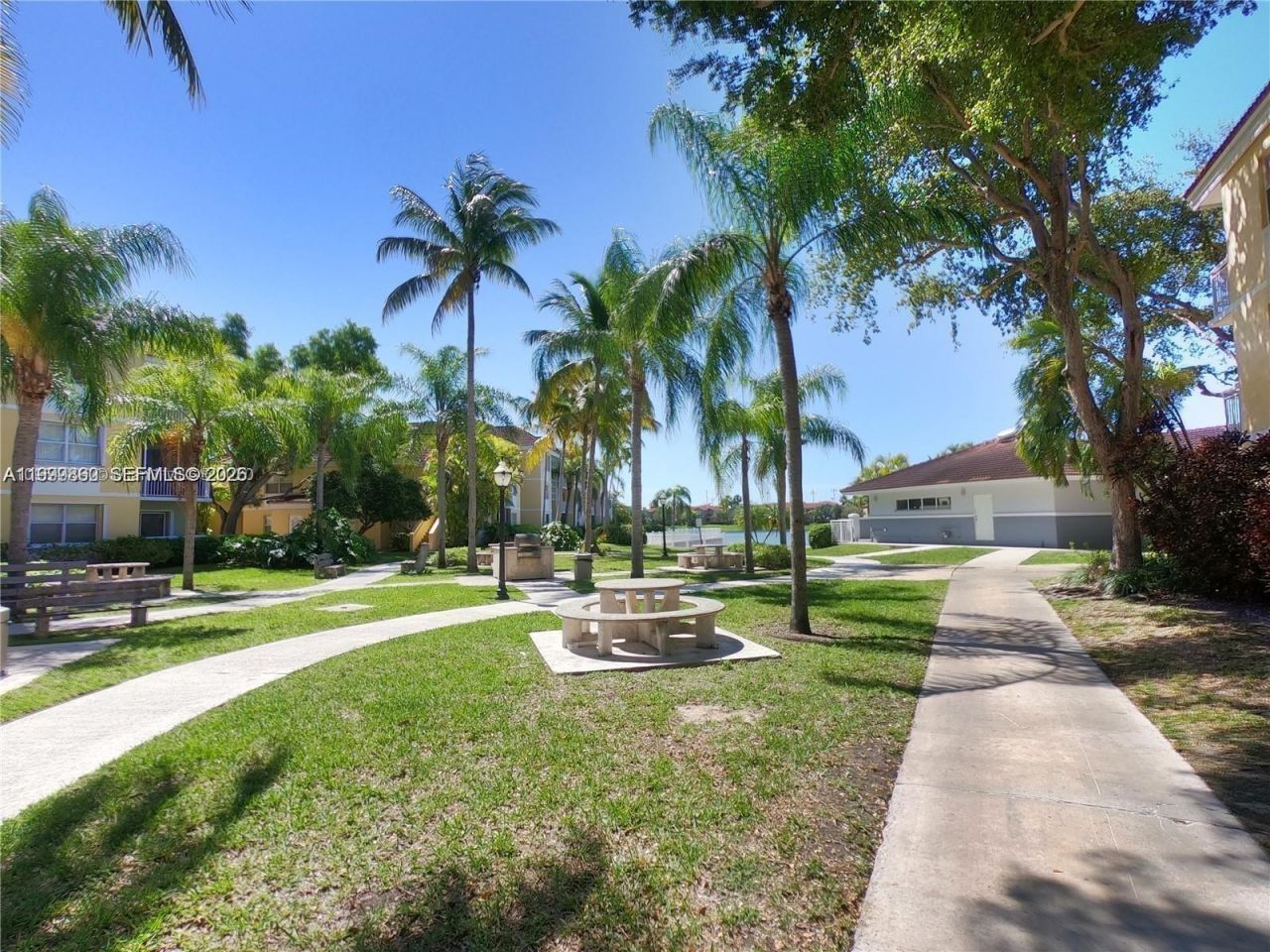 8590 SW 212th St, Unit 203, Cutler Bay, FL 33189 Photo