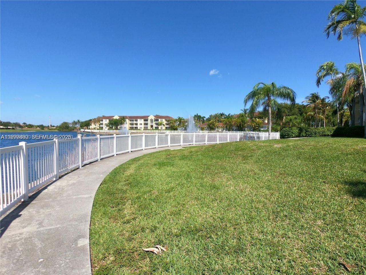 8590 SW 212th St, Unit 203, Cutler Bay, FL 33189 Photo