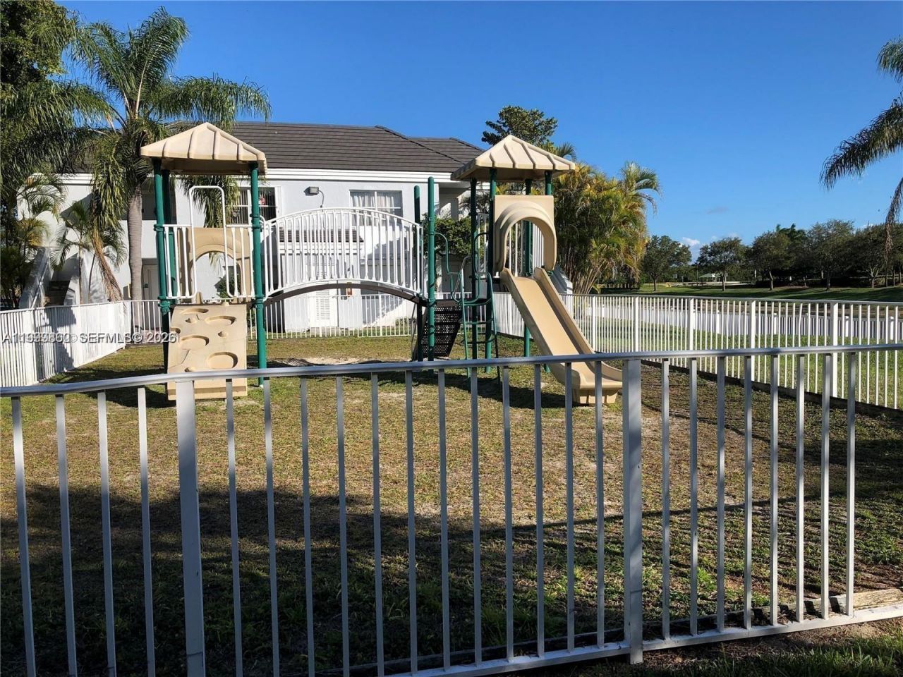 8590 SW 212th St, Unit 203, Cutler Bay, FL 33189 Photo