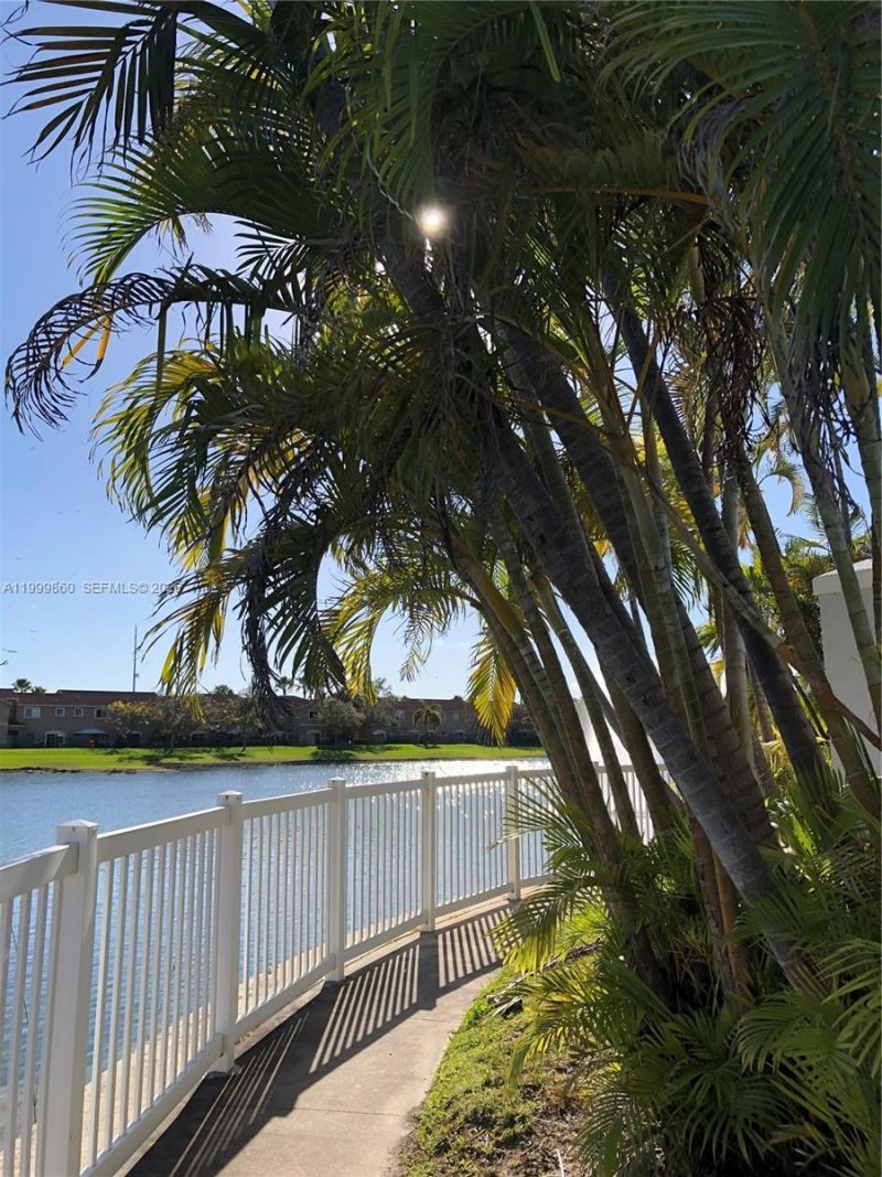 8590 SW 212th St, Unit 203, Cutler Bay, FL 33189 Photo