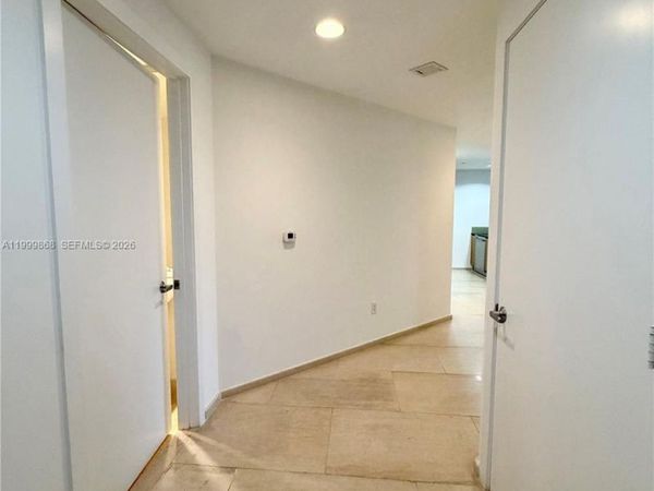 1050 Brickell Ave , Unit 2420, Miami, FL 33131