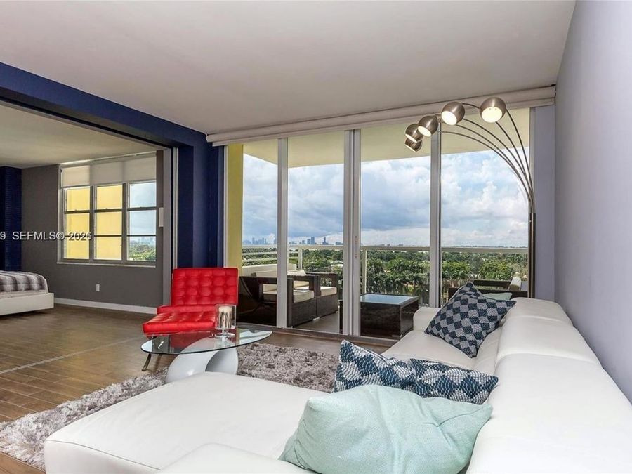 Property Image 6