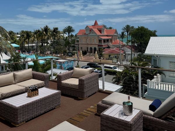 1327 Whitehead Street, KEY WEST, FL 33040