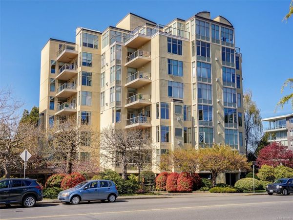 188 Douglas St, Unit 460, Victoria, BC V8V 2P2
