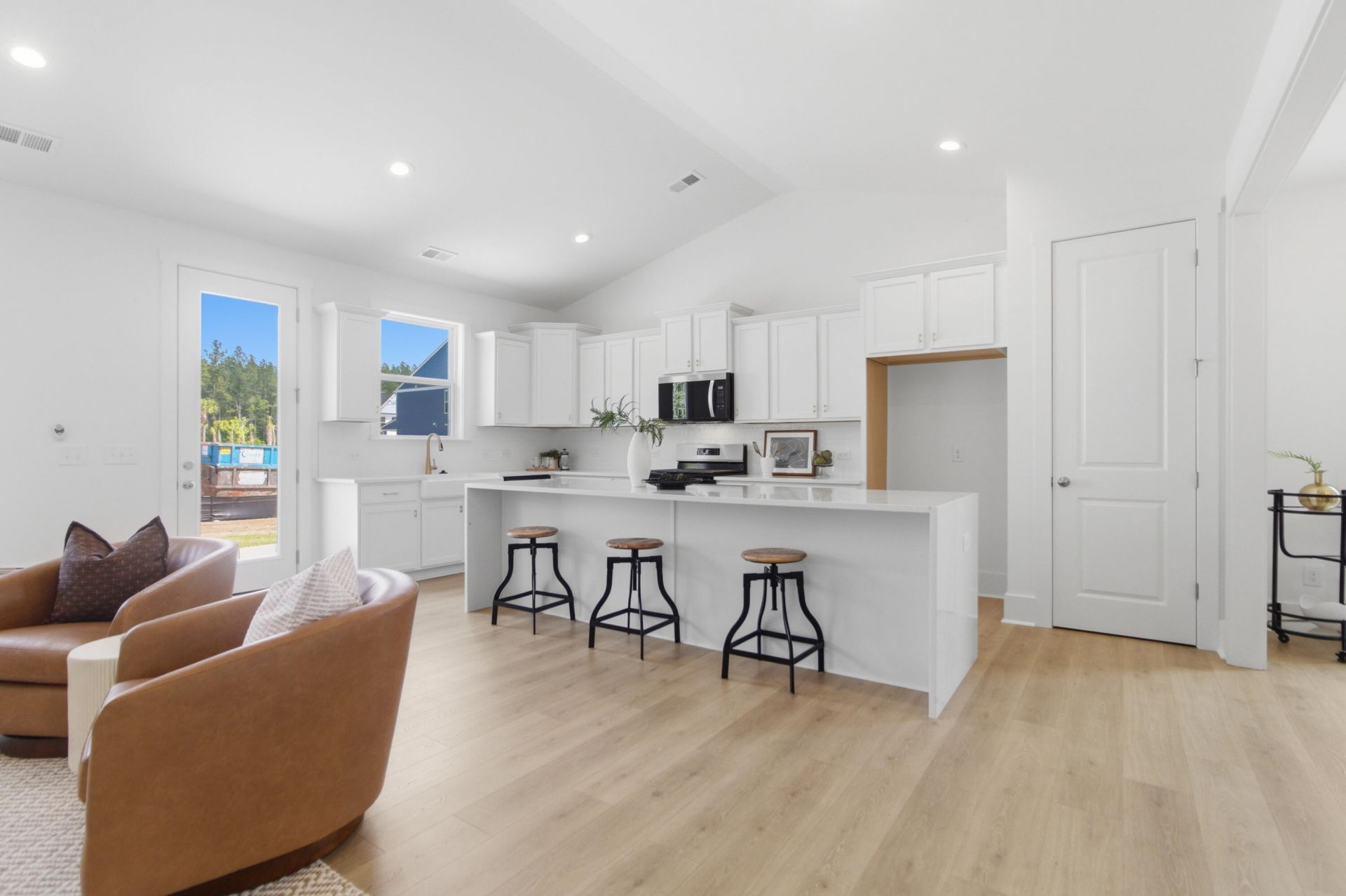 1041 House Finch Avenue Photo 21