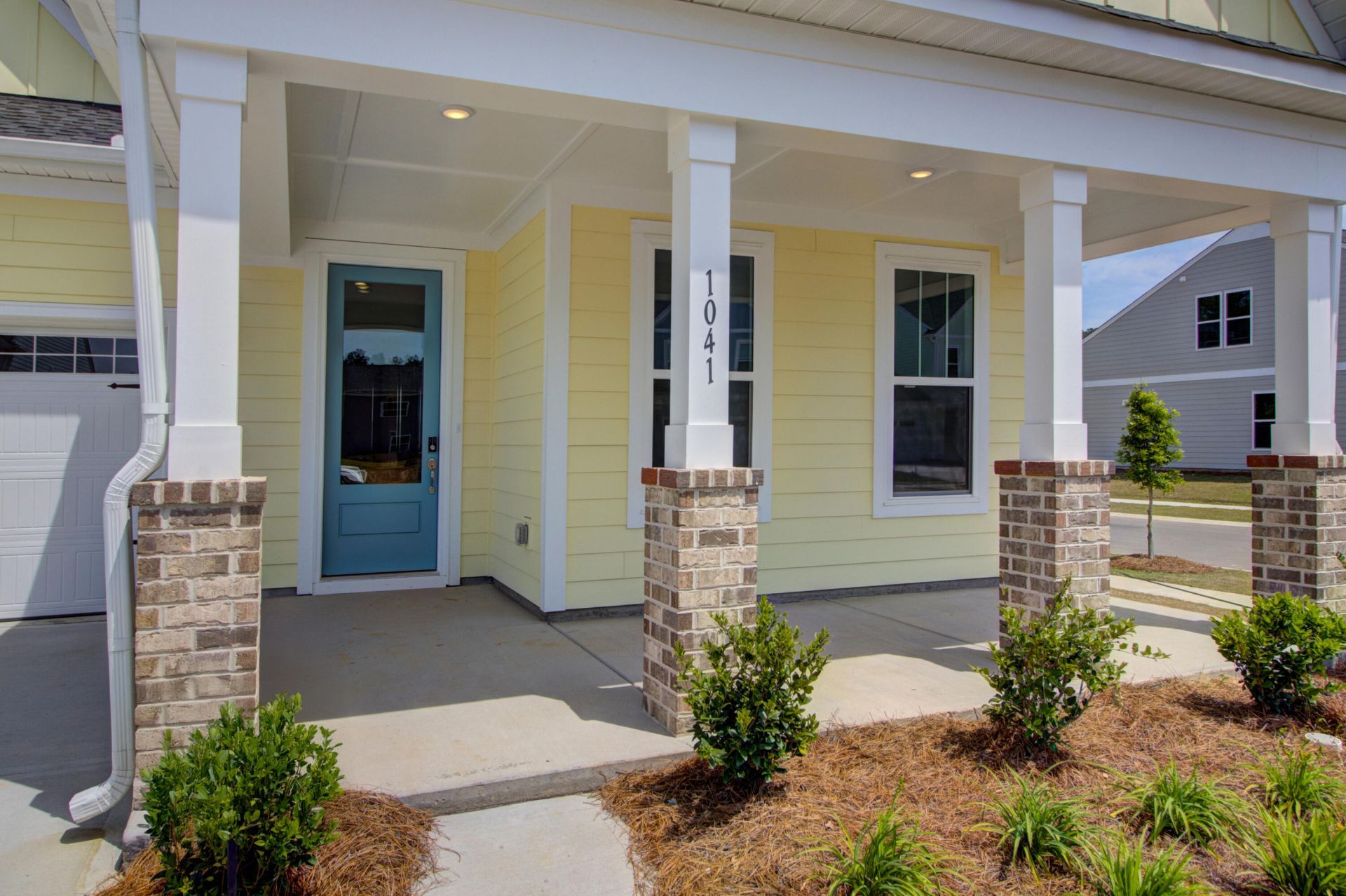 1041 House Finch Avenue Photo 4