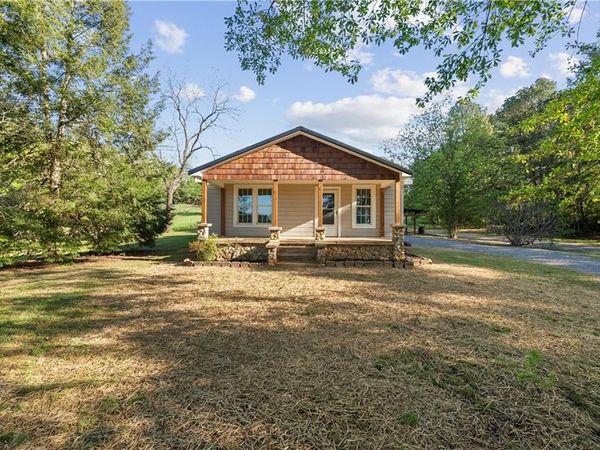5688 Fairmount Highway SE, Calhoun, GA 30701