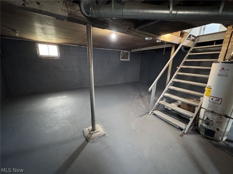 904 Iredell Street, Akron, OH 44310 Photo 13