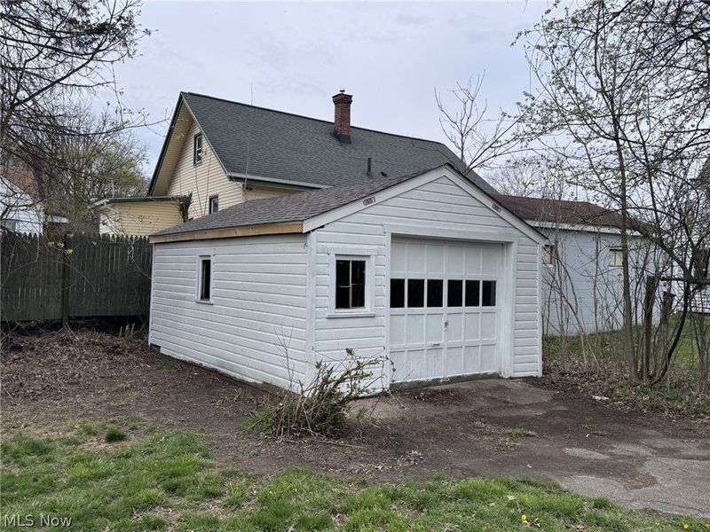 904 Iredell Street, Akron, OH 44310 Photo 5