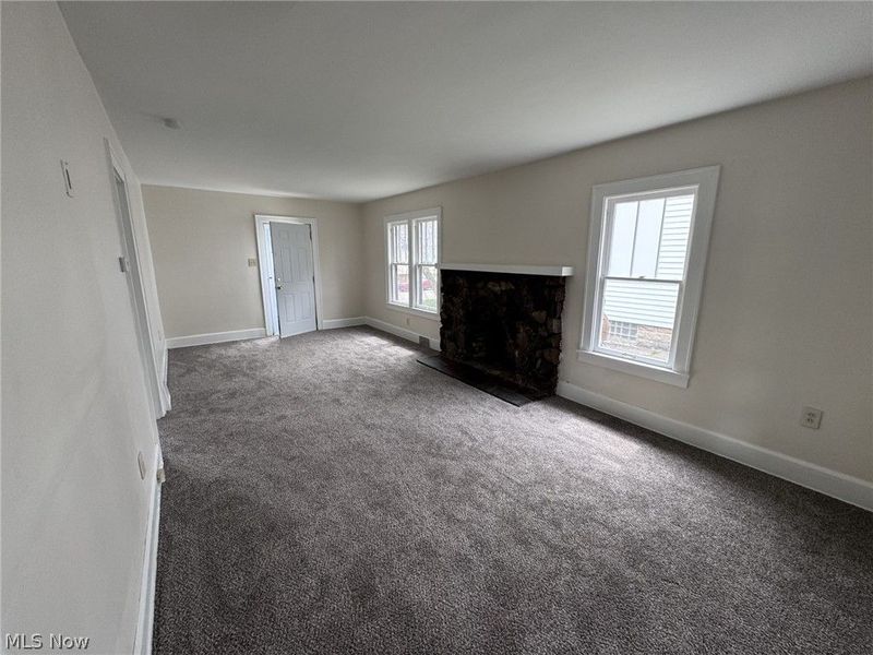 904 Iredell Street, Akron, OH 44310 Photo 6