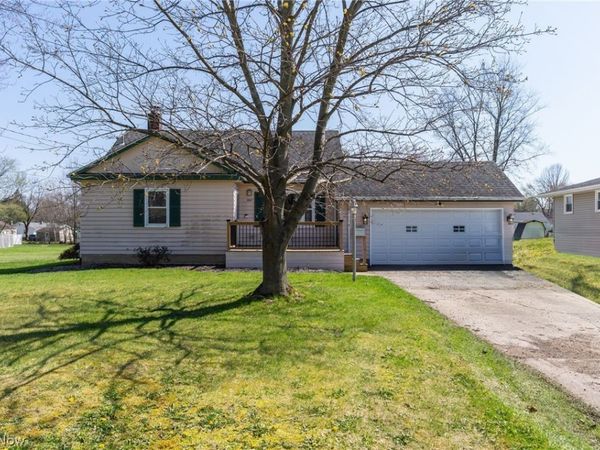 3807 Cumberland Drive, Youngstown, OH 44515