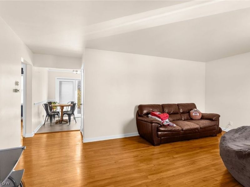 3807 Cumberland Drive, Youngstown, OH 44515 Photo 9