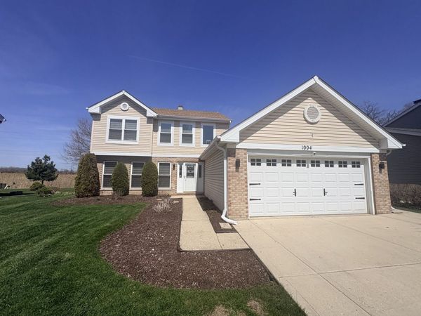 1004 Longford Road , Bartlett, IL 60103