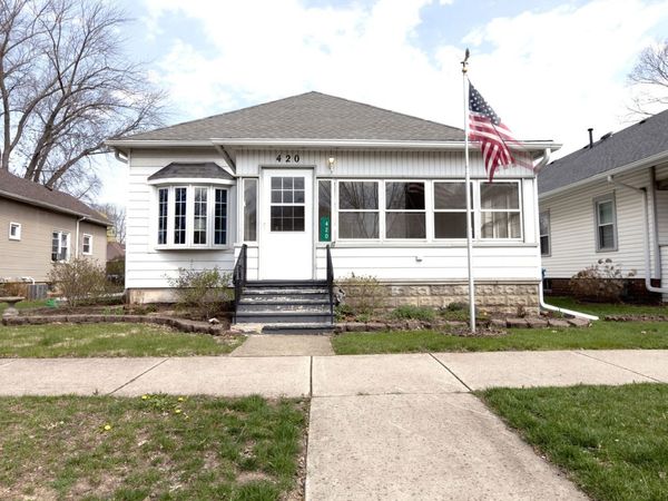 420 E Benton Street , Morris, IL 60450