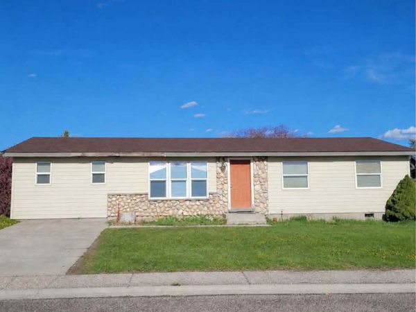 490 N 730 E, Soda Springs, ID 83276