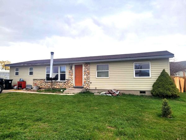 490 N 730 E, Soda Springs, ID 83276