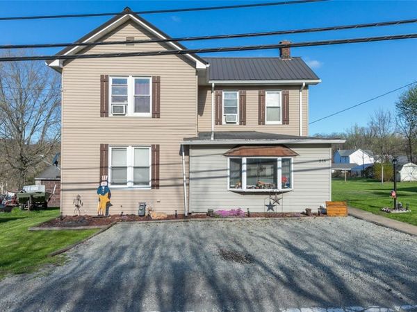 213 Main St, Dickerson Run, PA 15430