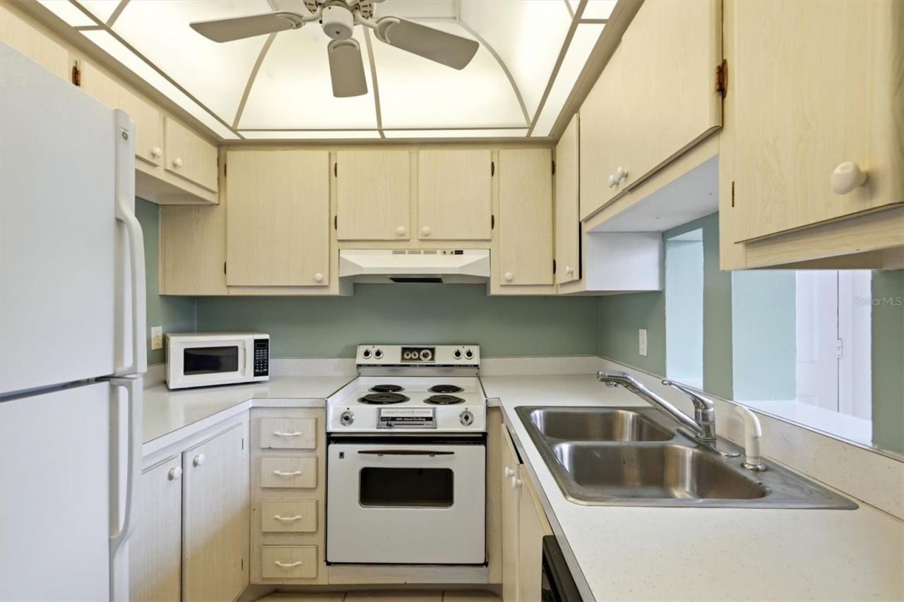 202 46th Avenue Terrace W, Unit 404, Bradenton, FL 34207 Photo