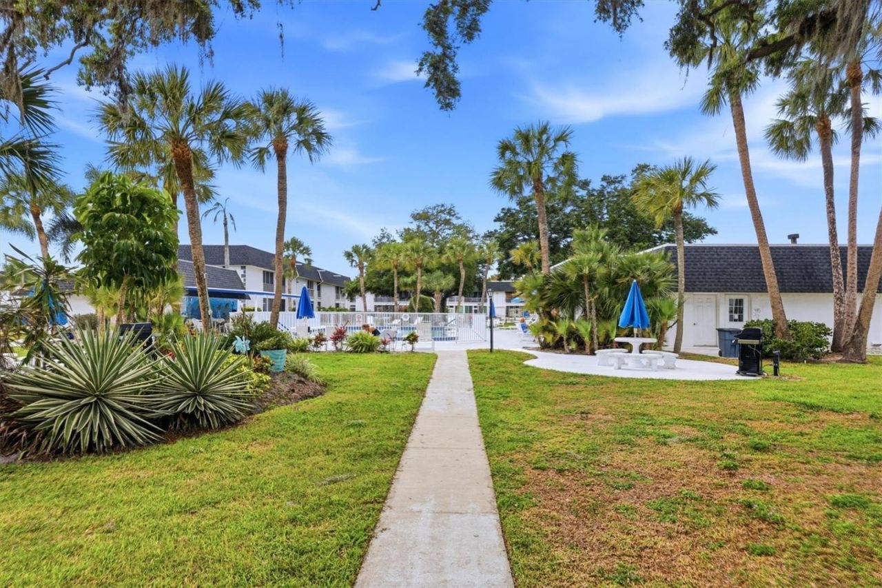 202 46th Avenue Terrace W, Unit 404, Bradenton, FL 34207 Photo