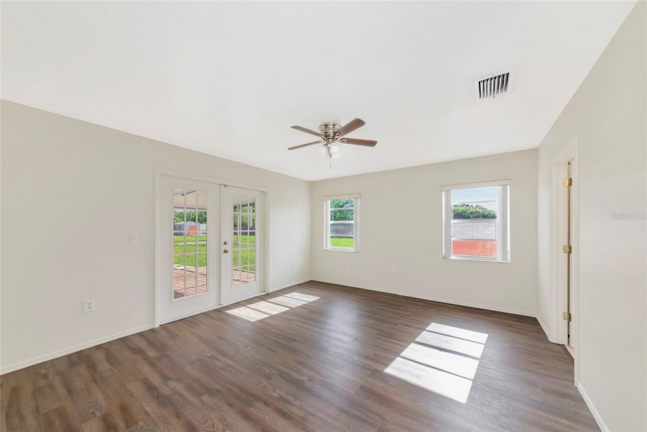 5615 18th Avenue E, Bradenton, FL 34208 Photo