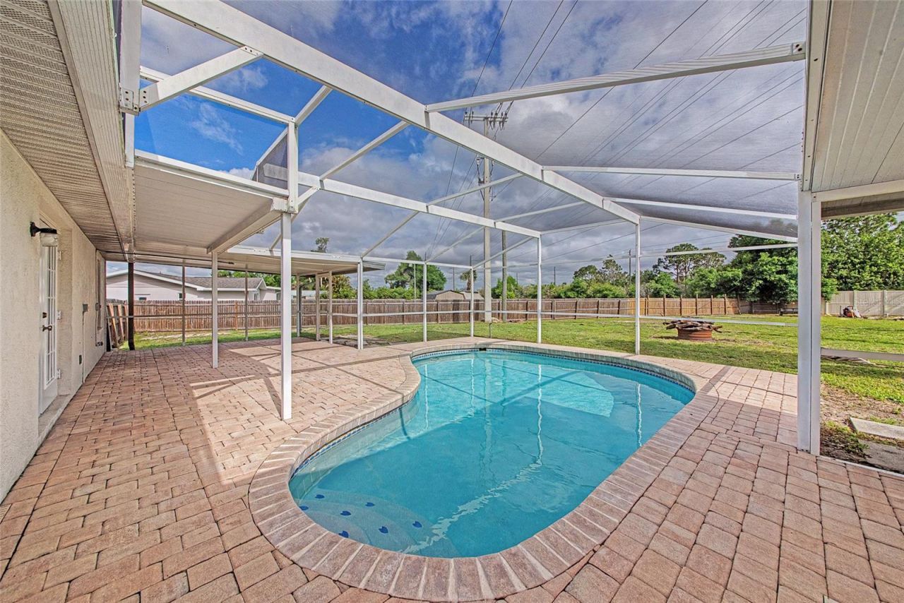 5615 18th Avenue E, Bradenton, FL 34208 Photo