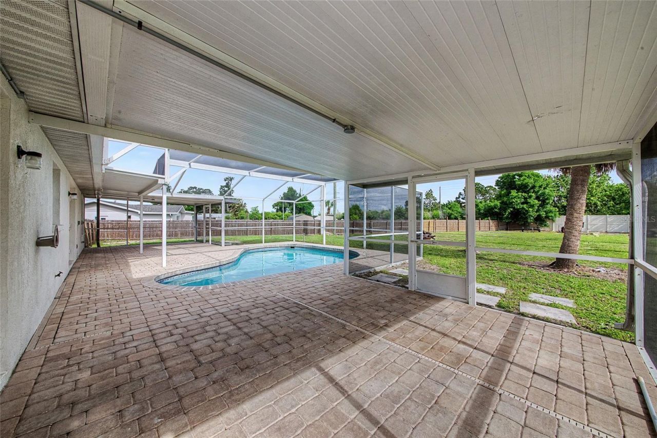 5615 18th Avenue E, Bradenton, FL 34208 Photo