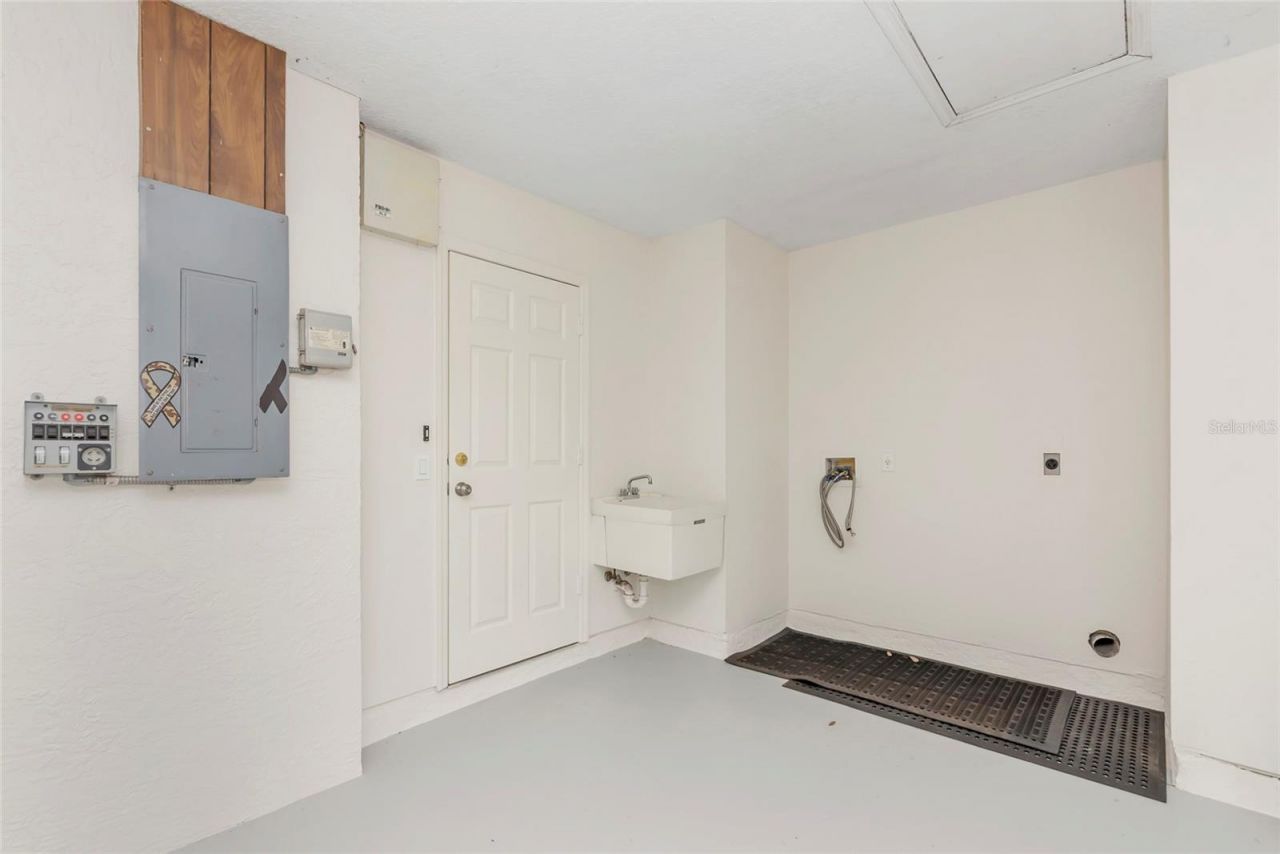 5615 18th Avenue E, Bradenton, FL 34208 Photo