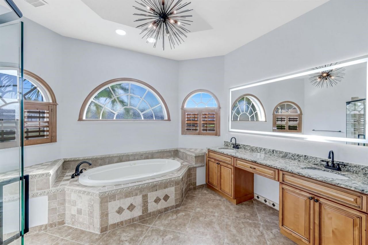 4518 SW 22nd Place, Cape Coral, FL 33914 Photo