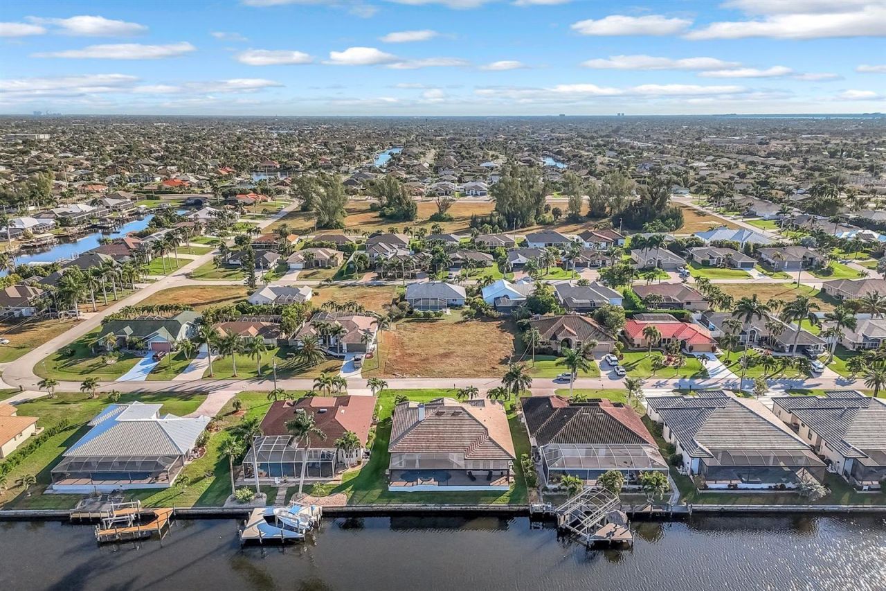 4518 SW 22nd Place, Cape Coral, FL 33914 Photo