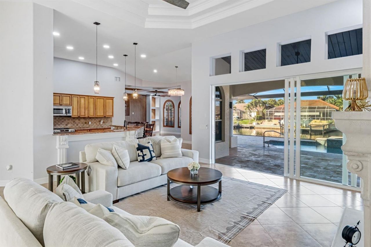 4518 SW 22nd Place, Cape Coral, FL 33914 Photo