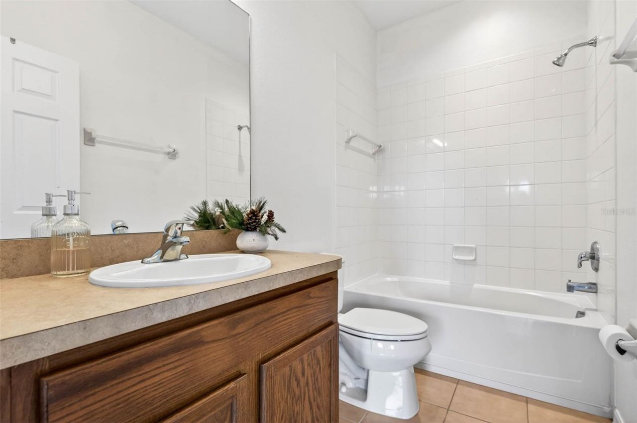 612 Marion Hill Lane, Ruskin, FL 33570 Photo