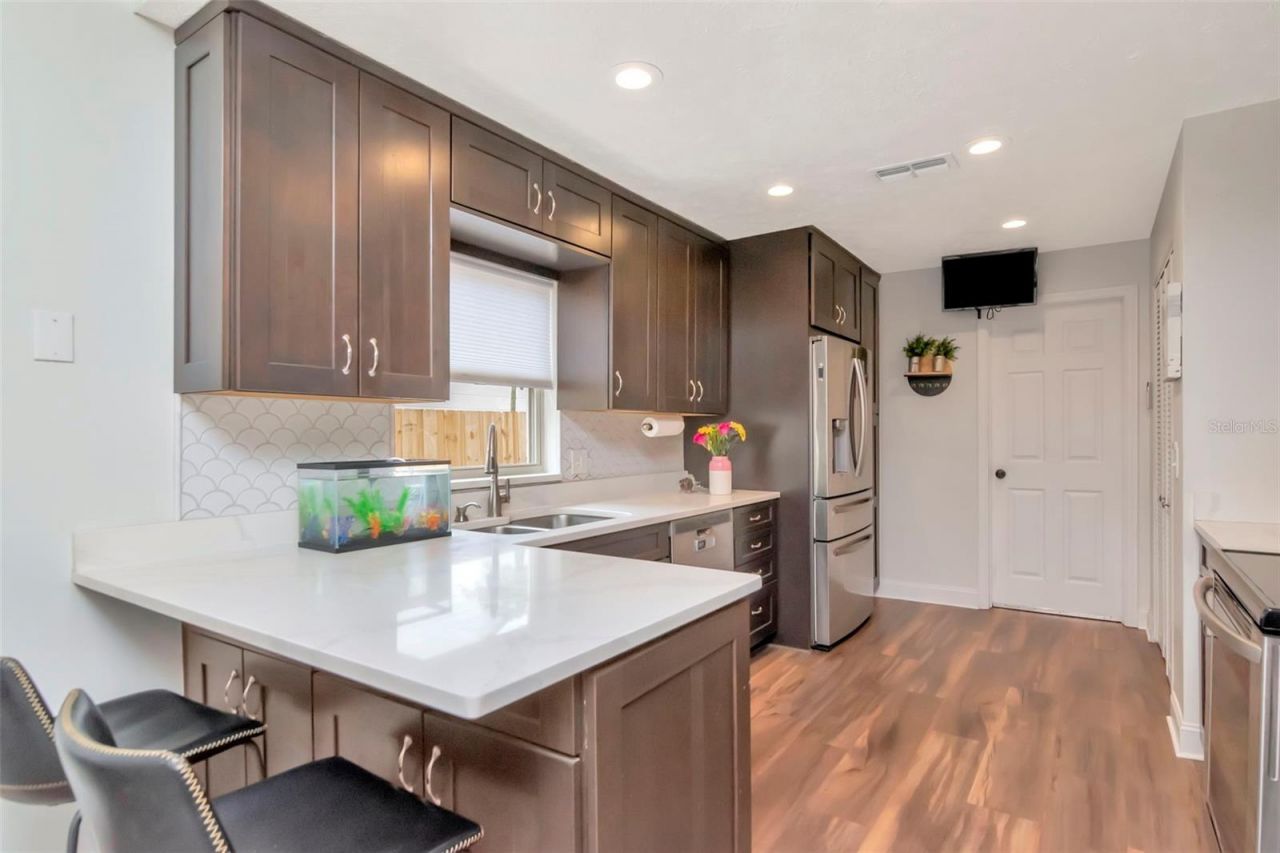 6806 S Gabrielle Street, Tampa, FL 33611 Photo