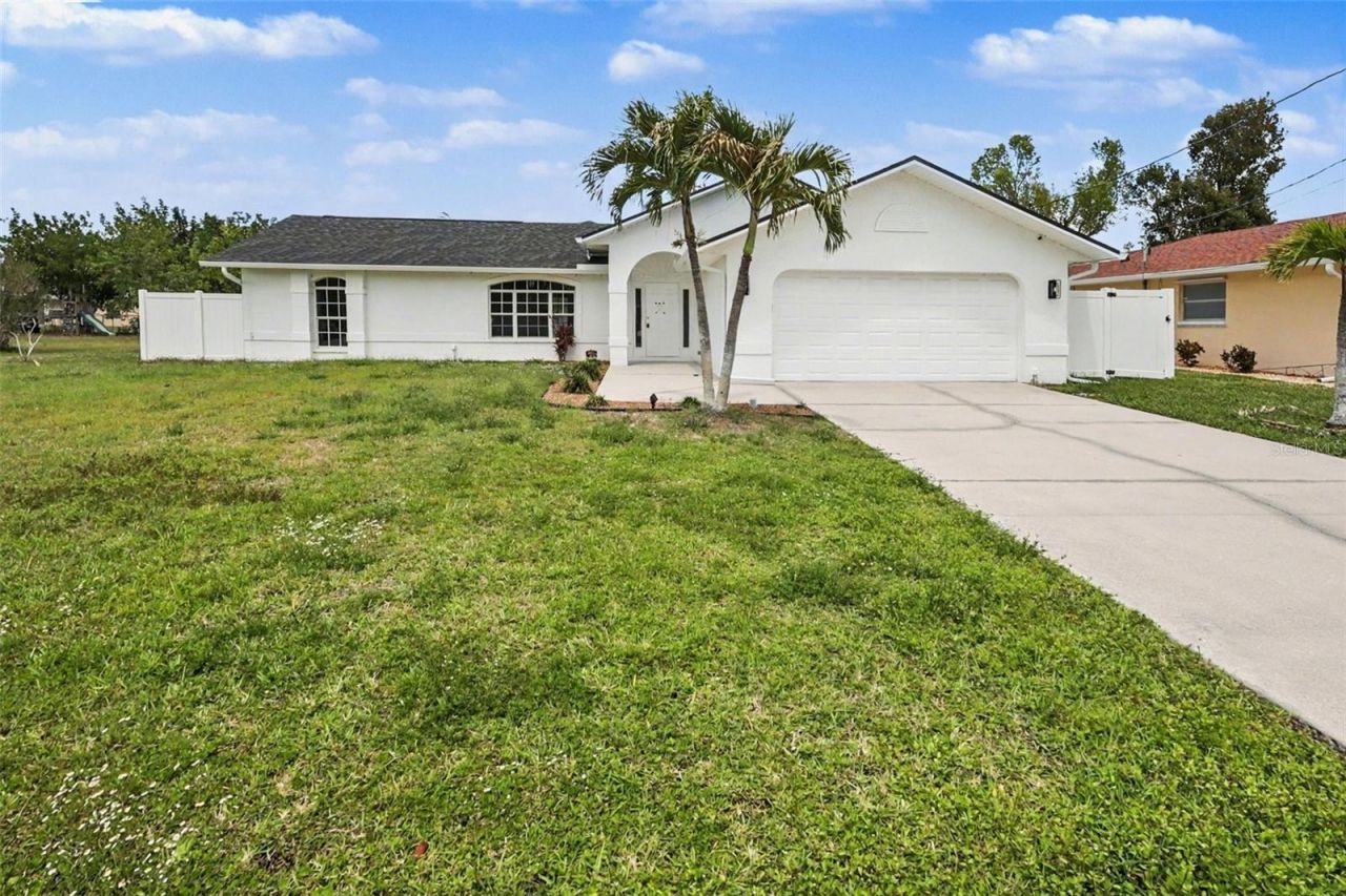 1303 SE 19th Street, Cape Coral, FL 33990 Photo