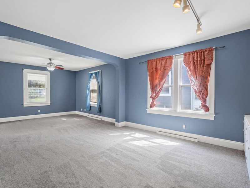 299 N Sandusky Street, Delaware, OH 43015 Photo 10