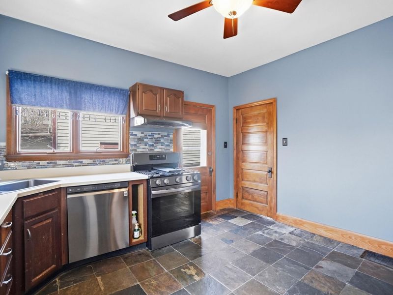 299 N Sandusky Street, Delaware, OH 43015 Photo 13