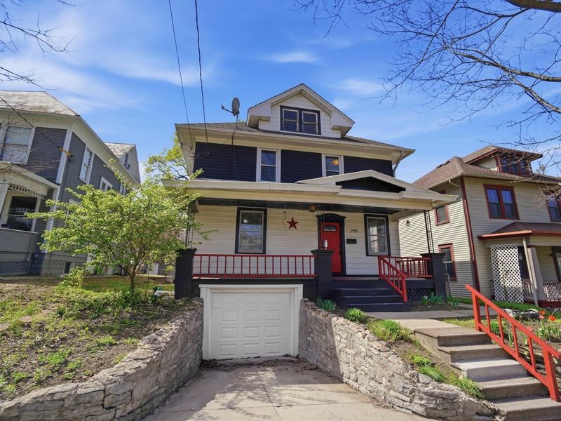 299 N Sandusky Street, Delaware, OH 43015 Photo 2