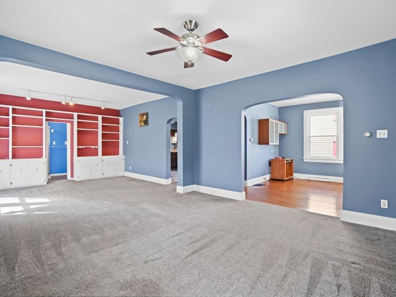 299 N Sandusky Street, Delaware, OH 43015 Photo 9