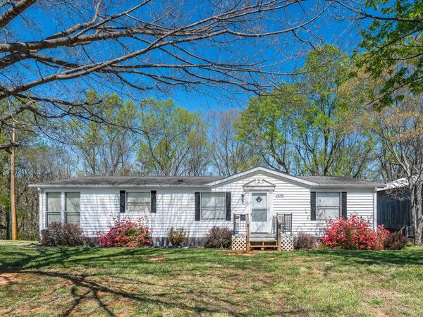 1675 Atkinson Hollow RD, Vinton, VA 24179